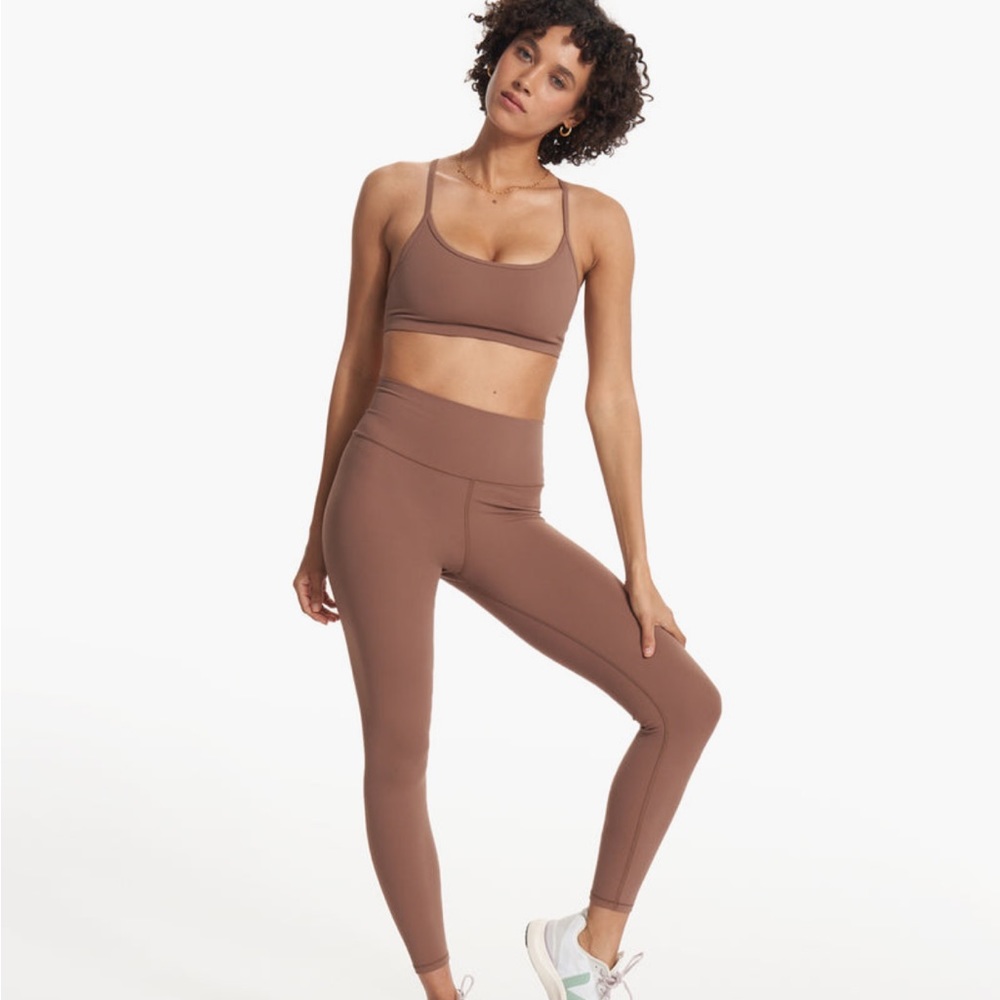Leggings and bra - Vuori leggings and bra bliss blend almond color XL